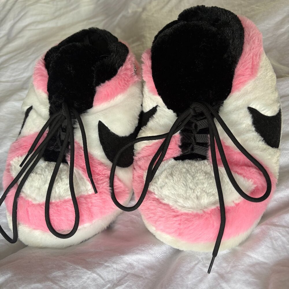 Nikes Airforce Fluffy Shoes - Slides